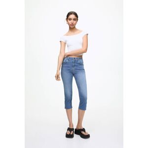 Pull&Bear Mid-Rise Capri Jeans (Size: 6) Medium blue female