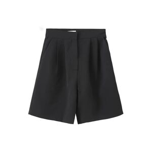 Cubic Pleated Bermuda Shorts Black M female