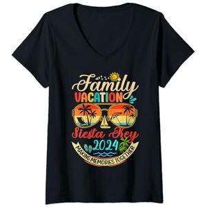 Summer Family Retro Vacation 2024 Group Outfit Womens Family Vacation Siesta Key 2024 Memories Family Summer Trip V-Neck T-Shirt