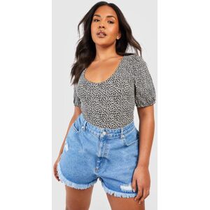 boohoo Plus Leopard Print Puff Sleeve T-shirt