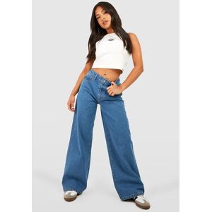 boohoo Petite Basics Wide Leg Jean