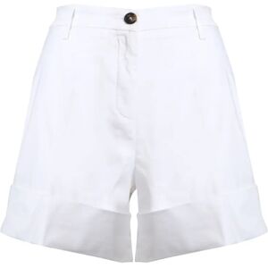 Fay , Shorts ,White female, Sizes: W26, W30