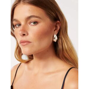 Forever New Women's Signature Torrie Teardrop Pearl Earrings in Pearl/Silver Recycled Zinc/Glass