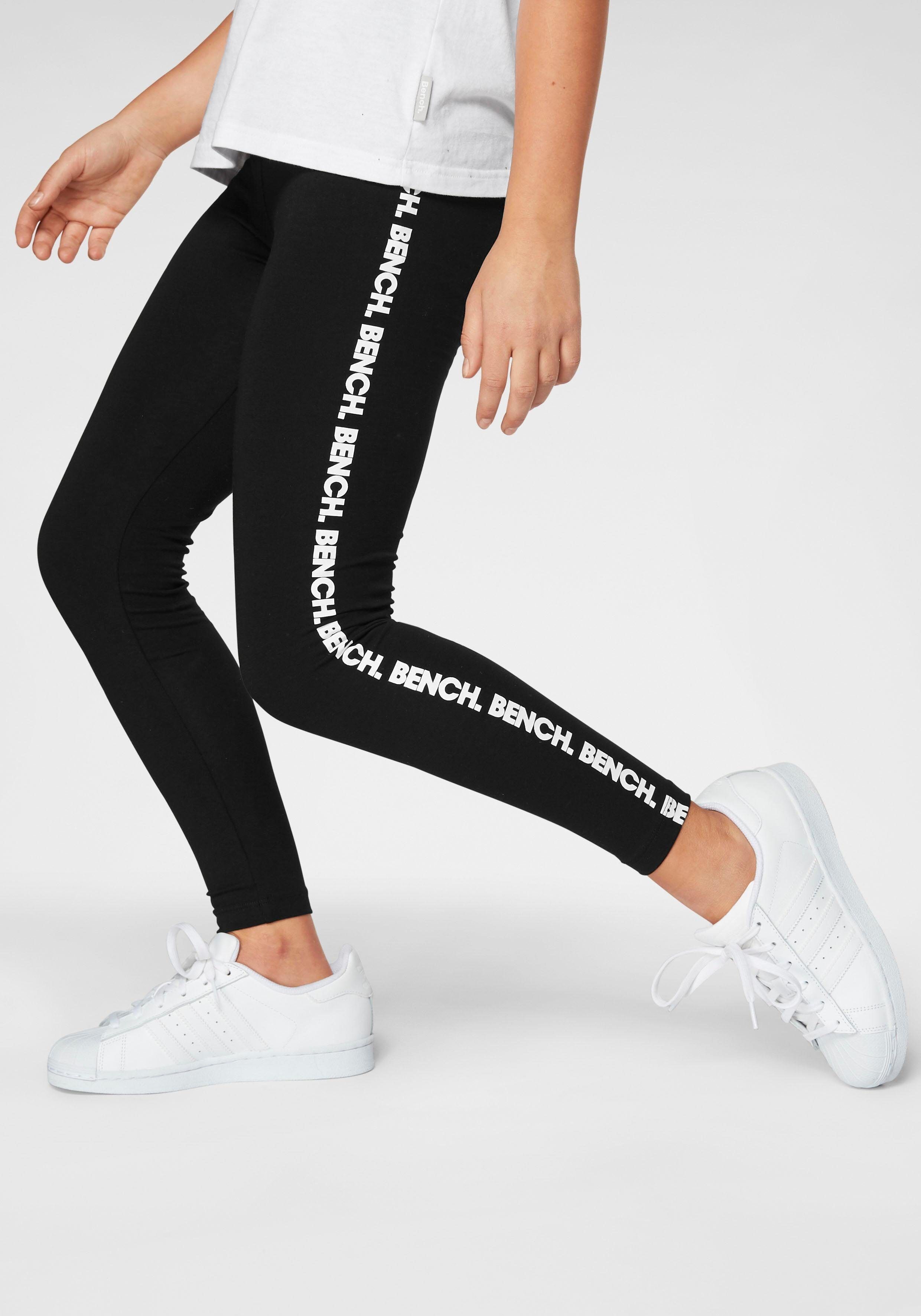 Bench. Leggings mit Bench-Logo Drucken