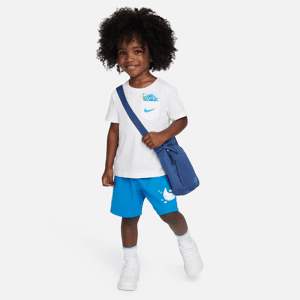 2-delt Nike Sportswear Coral Reef-sæt med T-shirt og shorts til småbørn - blå blå 4T