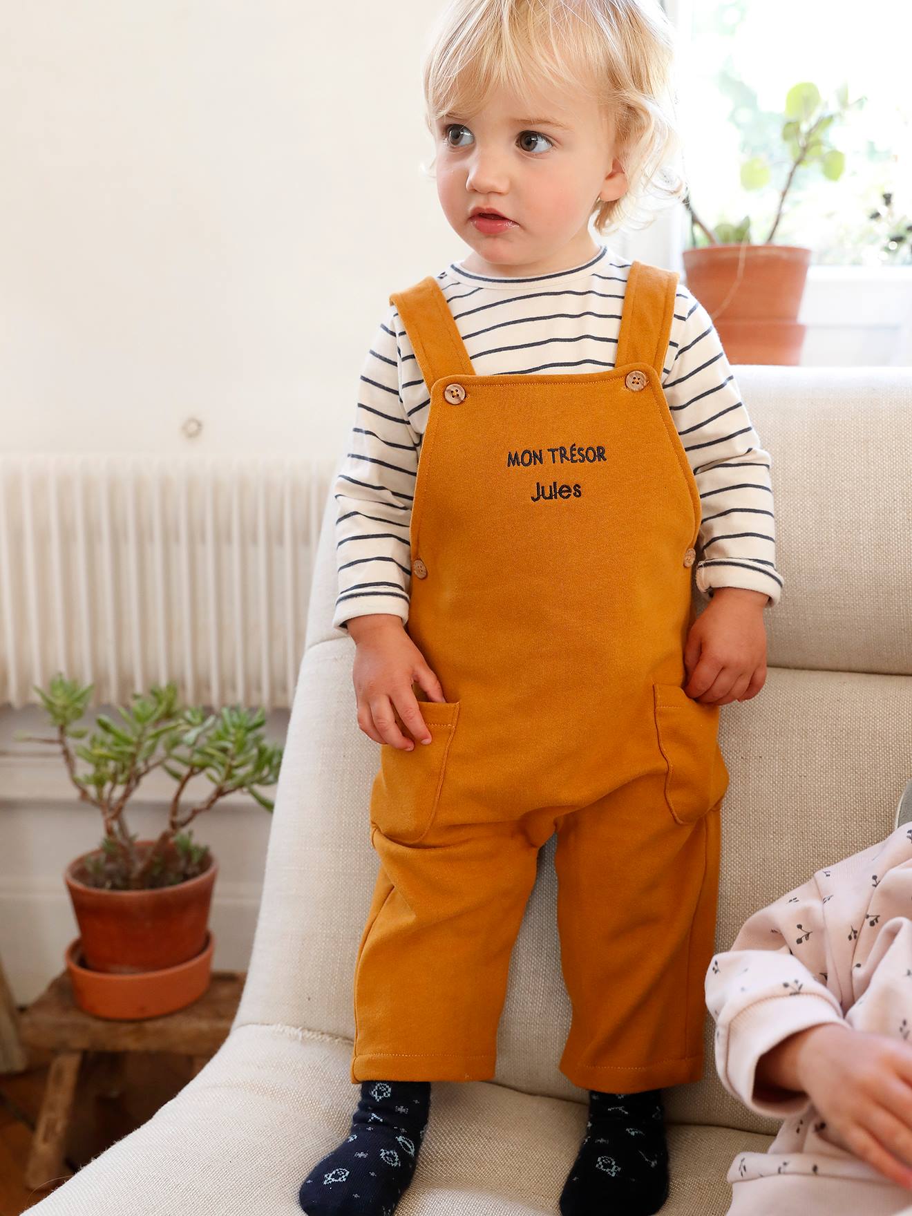 VERTBAUDET Conjunto de camiseta y peto de felpa personalizable, para bebé marron medio liso