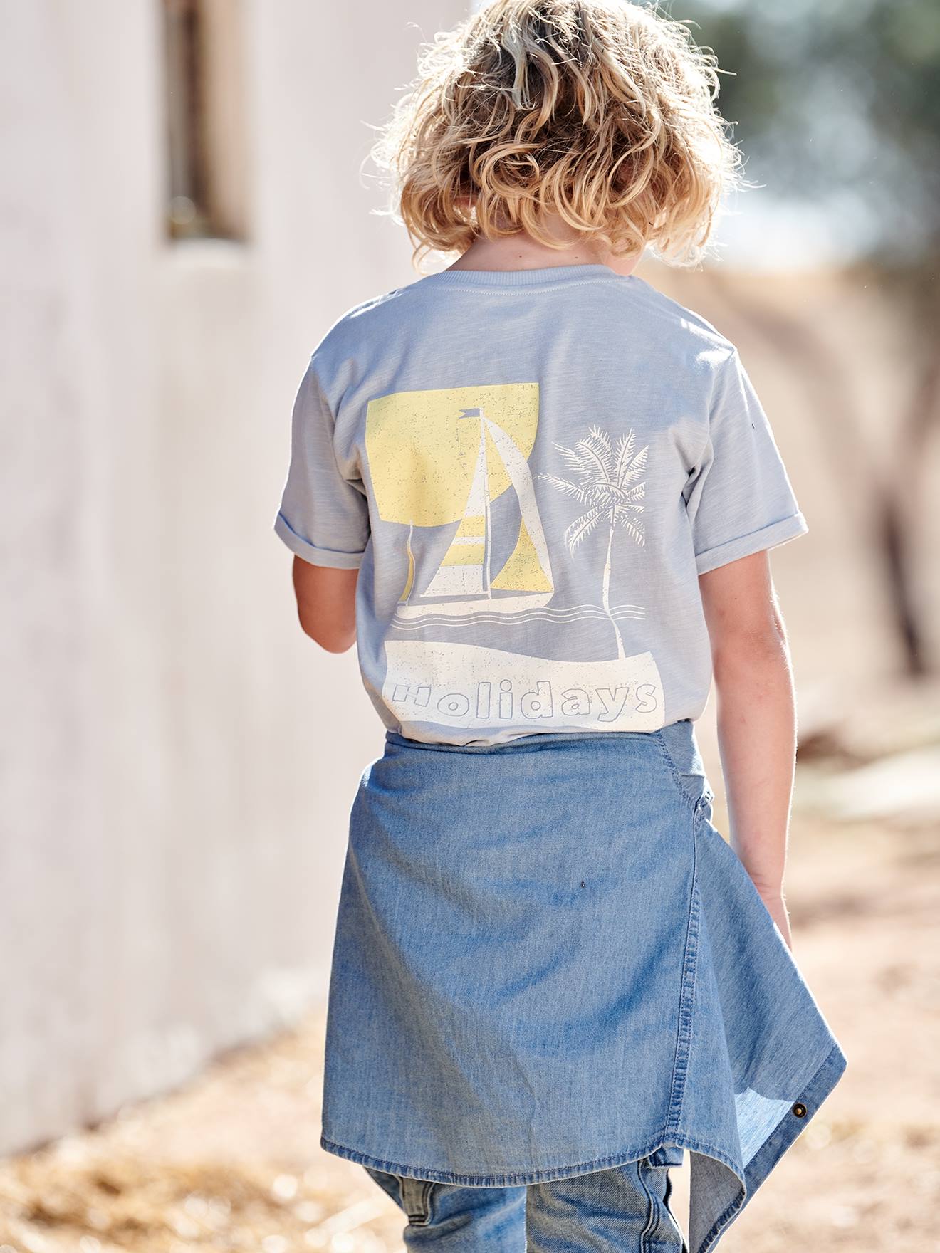 VERTBAUDET Camiseta con motivo grande de barco en la espalda para niño azul claro