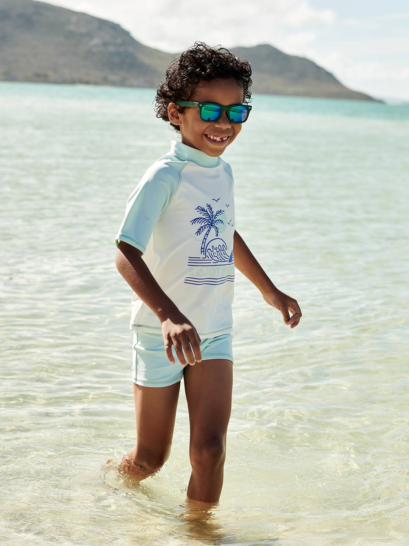 VERTBAUDET Conjunto de bañador anti-UV para niño - Camiseta + bóxer verde agua