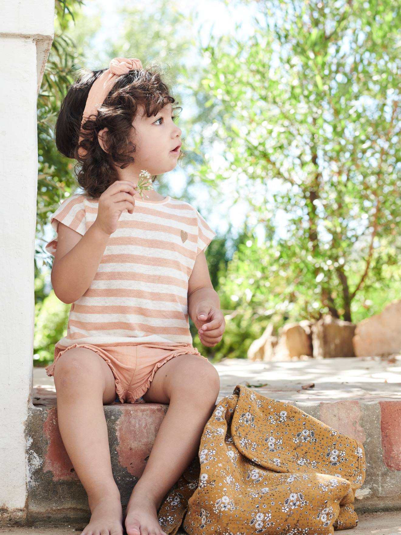 VERTBAUDET Conjunto para bebé: short, camiseta a rayas y cinta del pelo naranja