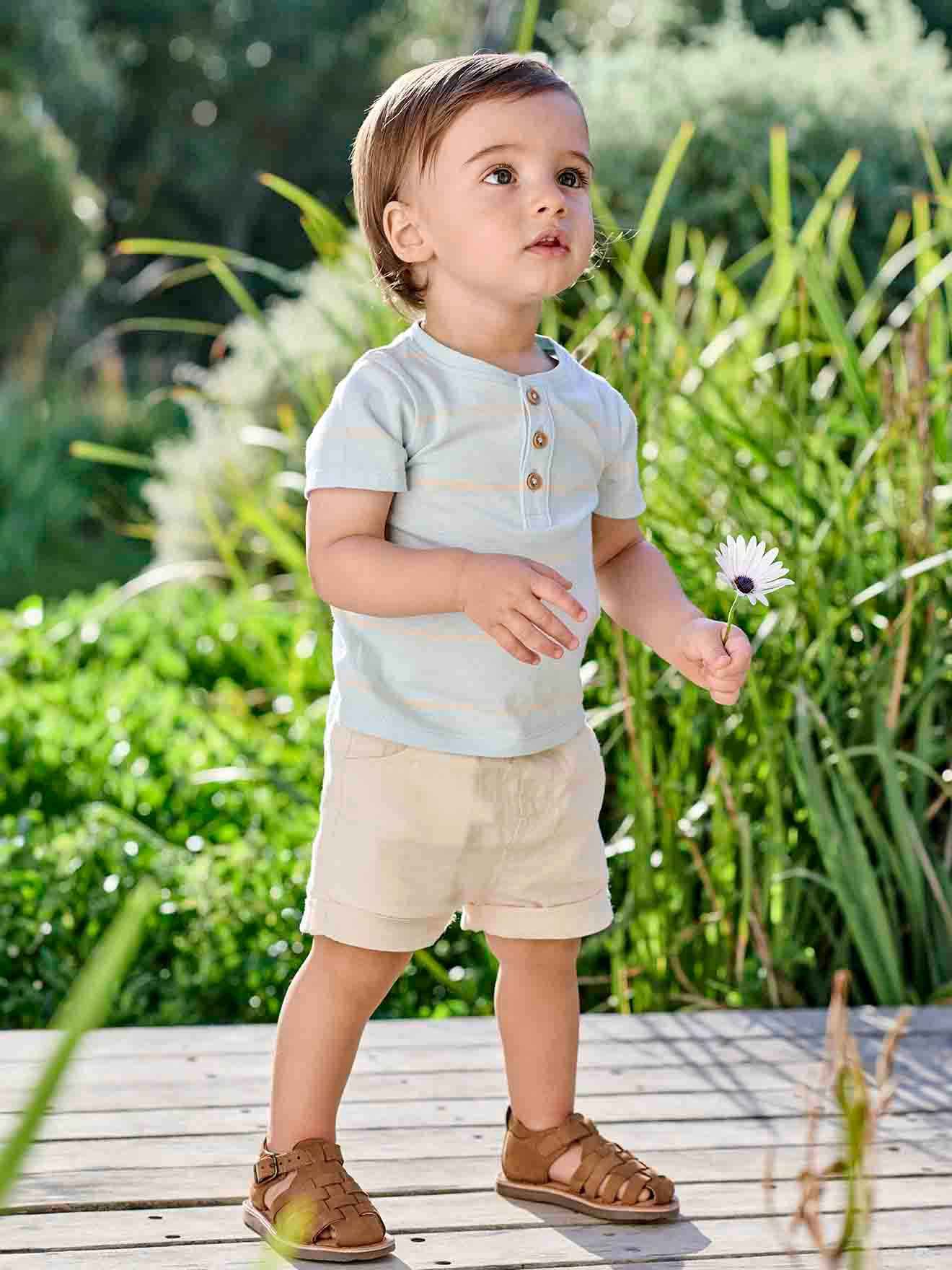 VERTBAUDET Conjunto de camiseta y short para bebé azul claro