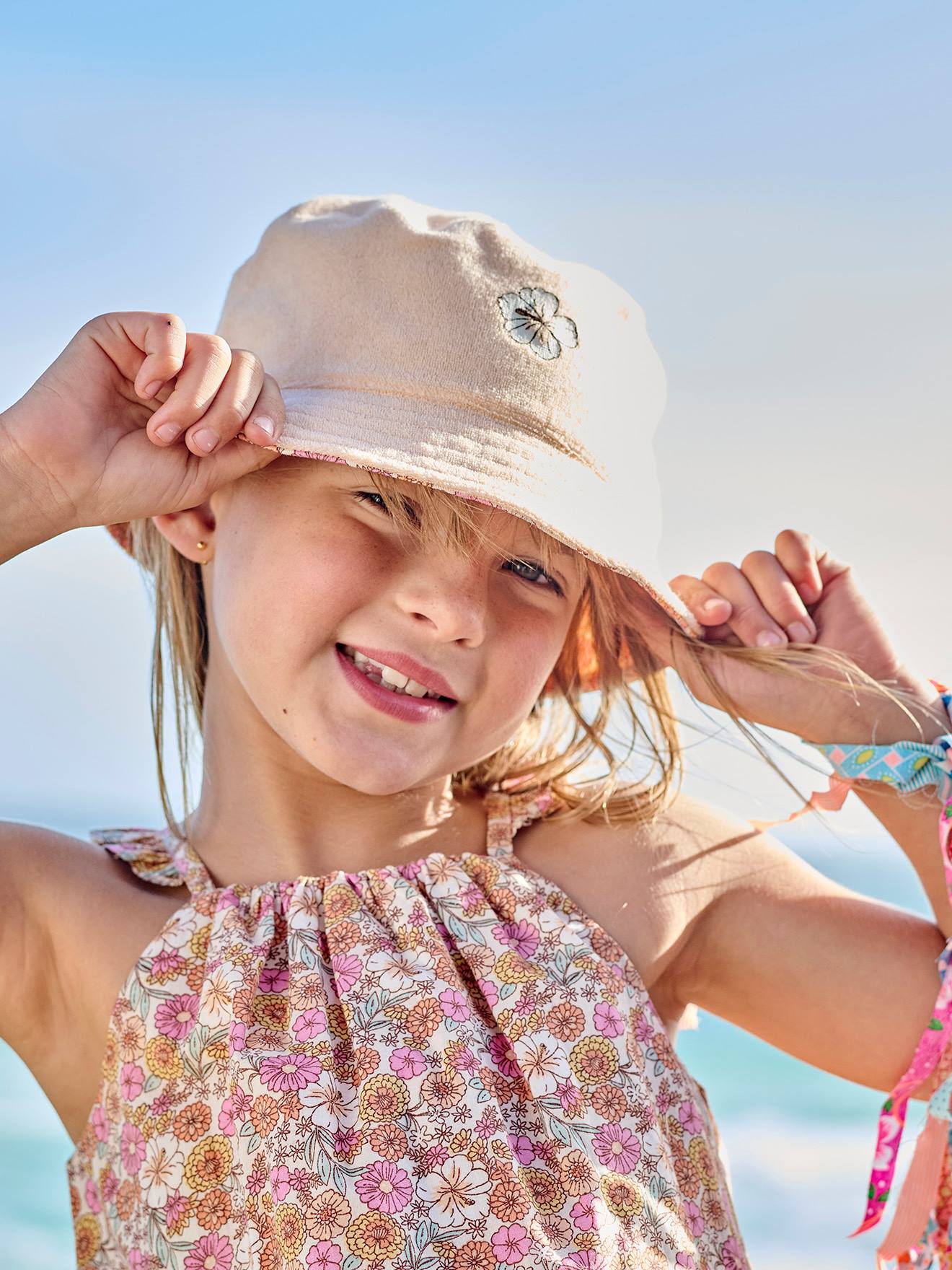 VERTBAUDET Sombrero bob con flores reversible para niña albaricoque maquillaje