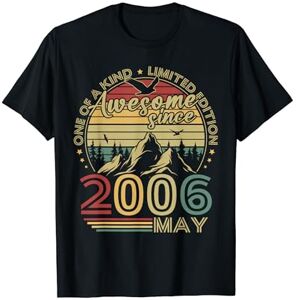 Costume de 18e Anniversaire Pour Garçons et Filles Vintage Anniversaire 18 Ans Cadeau Pour Née En Mai 2006 T-Shirt - Publicité