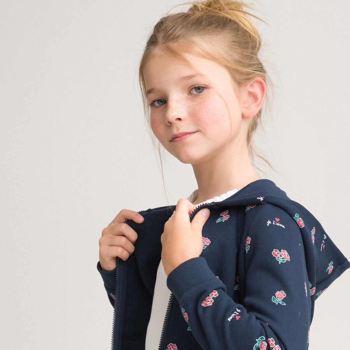 La Redoute Collections Casaco com fecho e capuz, estampado floral, 3-14 anos   Estampado Marinho