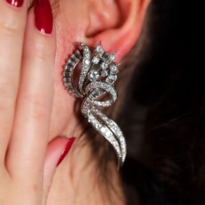 58 FACETTES Boucles d'oreilles  Boucles d'oreilles or gris diamants - Publicité