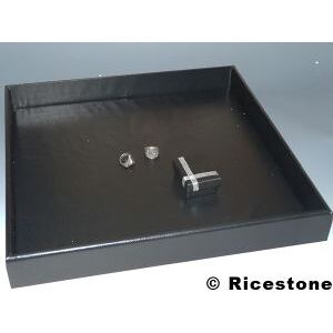 Ricestone 1h) Plateau de presentation 40x40 cm, H 5cm.Vide pour objet.