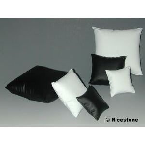 Ricestone 4) Set de 3 x presentoirs-coussins a bracelet ou gourmette.