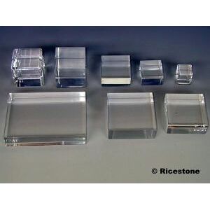 Ricestone 8ha) Socle acrylique, présentoir pour minéraux 10x8x2 cm