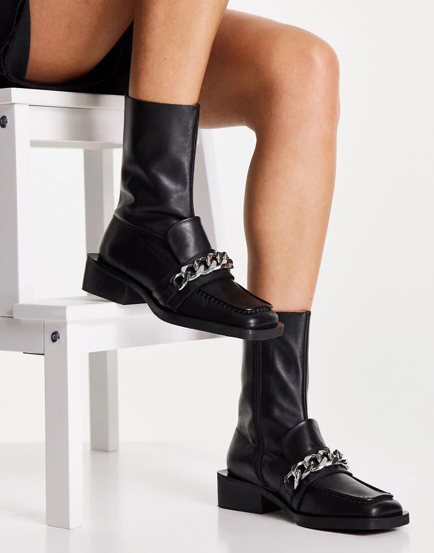 ASOS DESIGN Alarm premium leather loafer boots with chain in black  Black