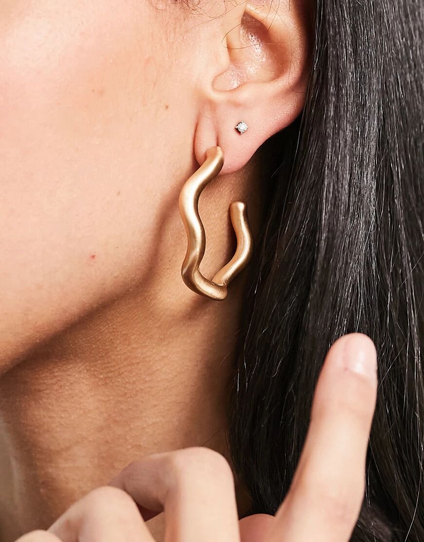 ASOS DESIGN hoop earrings in twist wave design in gold tone  Gold