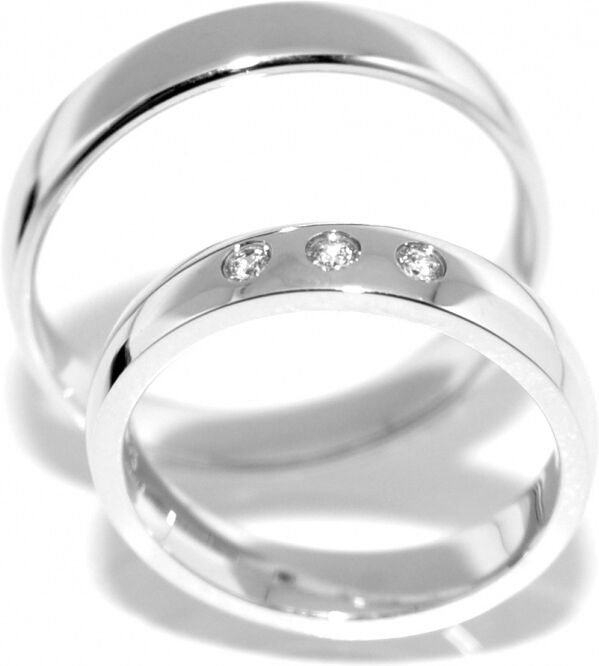 SPESIALPRIS! Forlovelsesringer / Gifteringer med diamanter 0.09