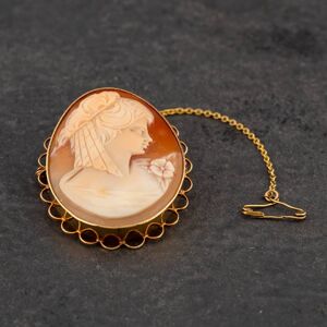 Pre-Owned 9ct Yellow Gold Cameo Oval Brooch 4113043