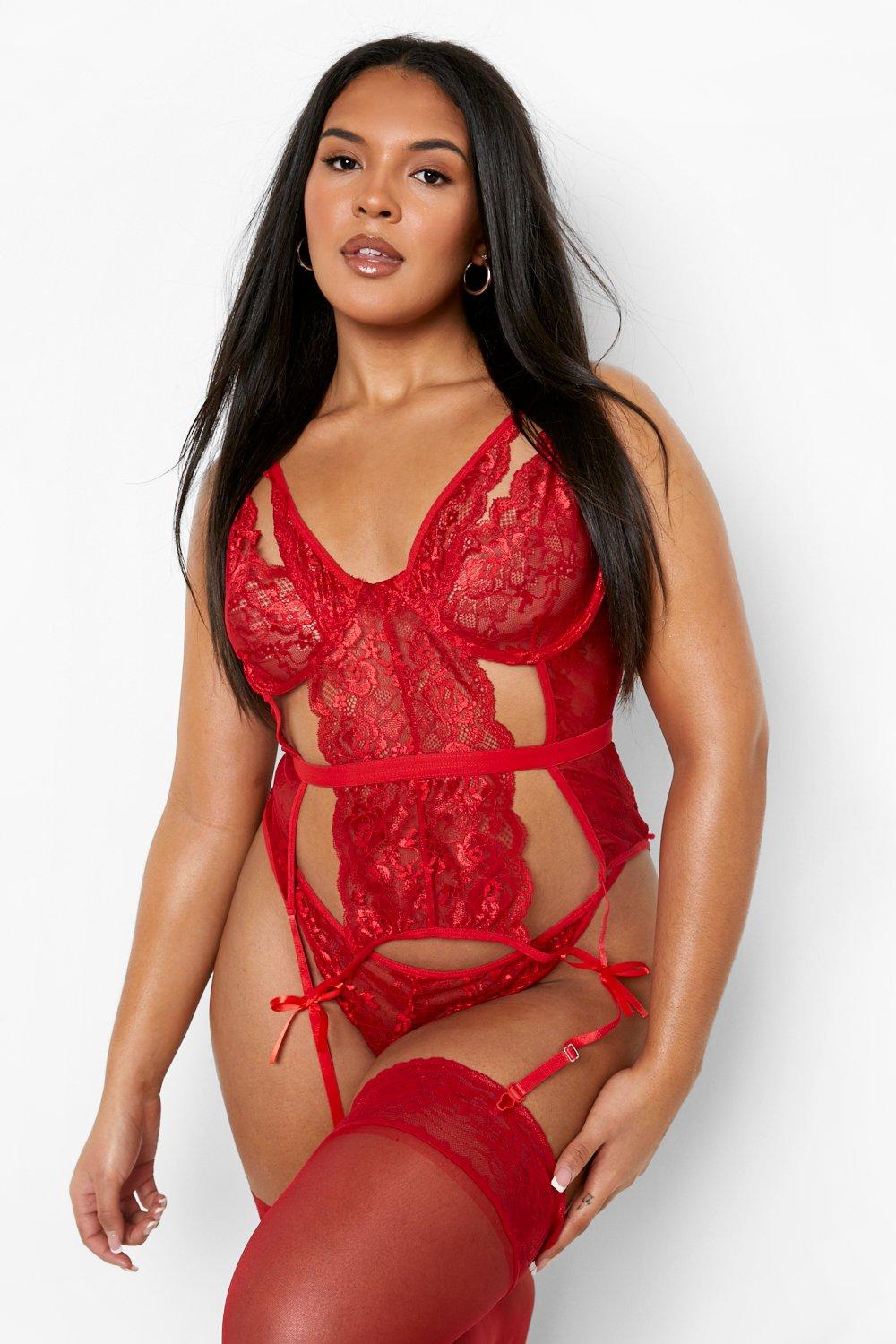 Boohoo Plus Cut Out Basque And String Set- Red  - Size: 18