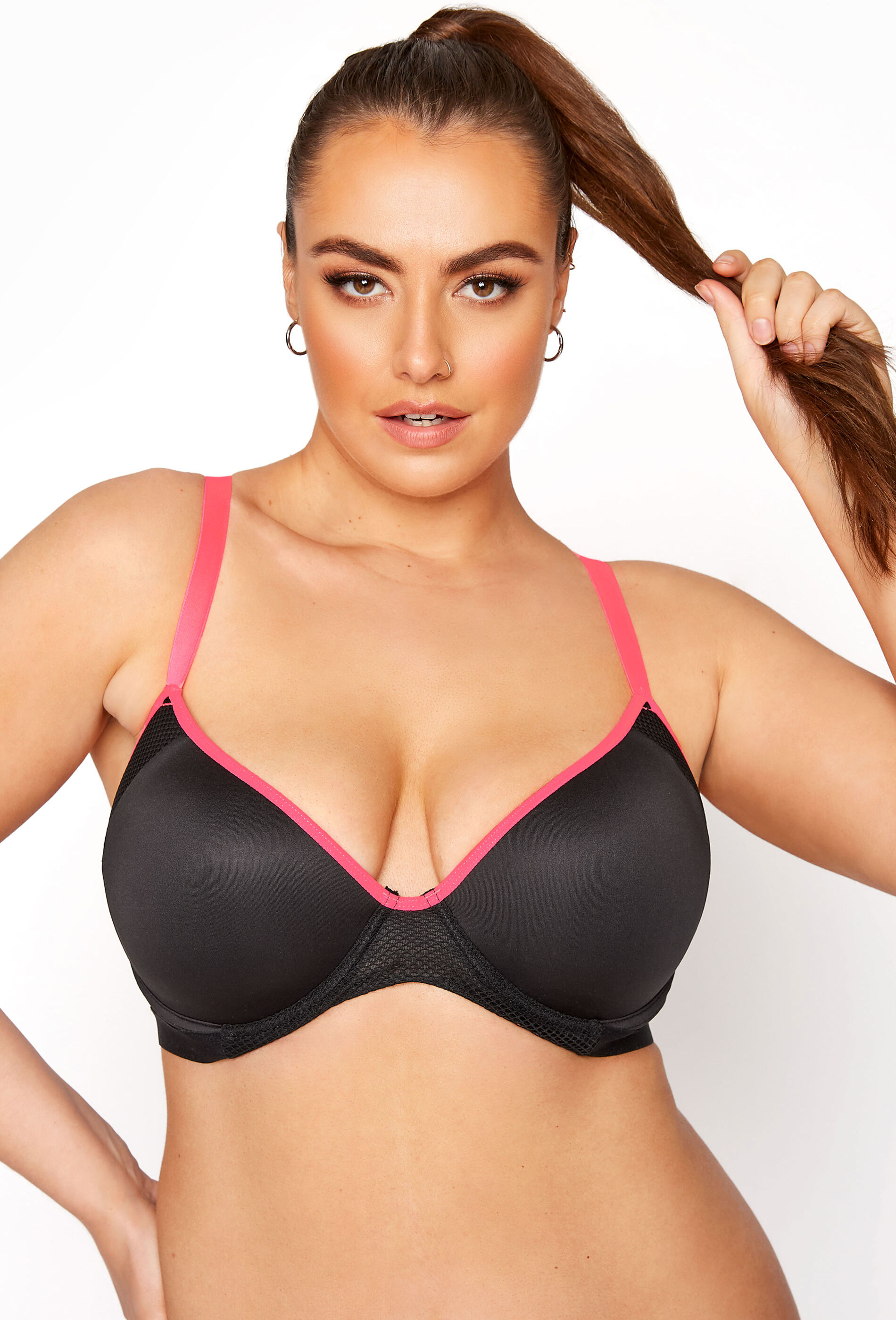 Yours Clothing Black padded contrast trim sports bra