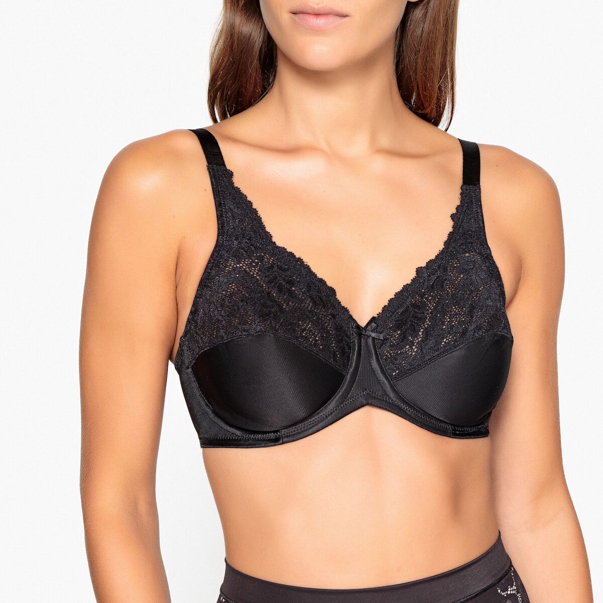 MAIDENFORM Minimizer-BH Comfort Lace WEISS;SCHWARZ