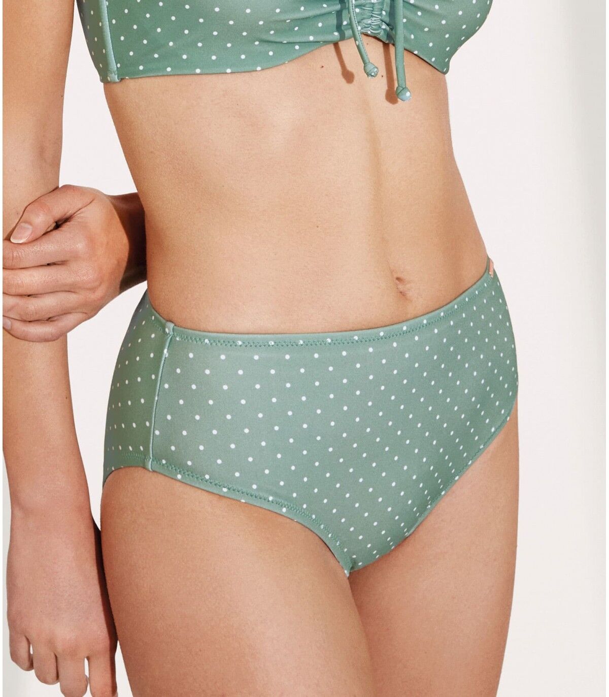 YSABEL MORA SWIM WEAR Braga Alta Reductora YSABEL MORA 81845 VERDE G/L Verde