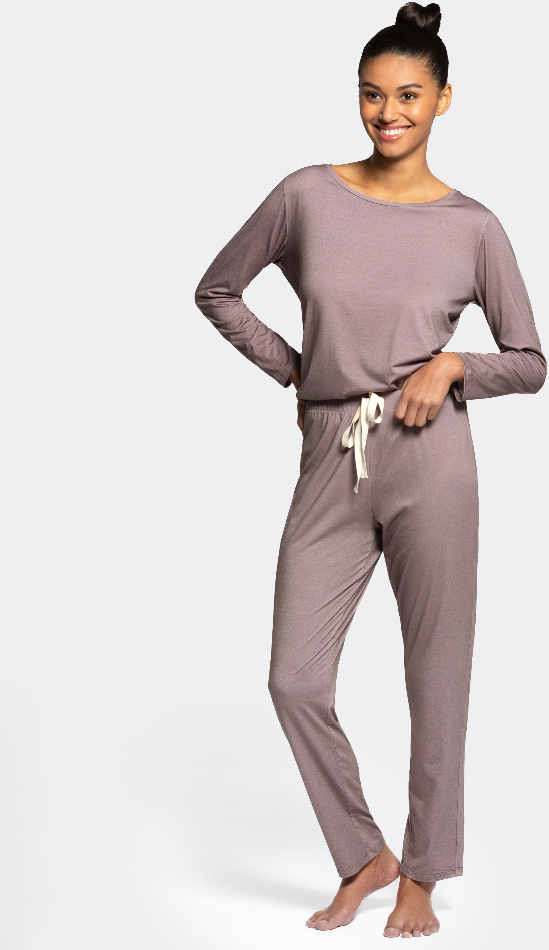 IMPETUS Pijama de mujer largo en Modal BEIGE (S)