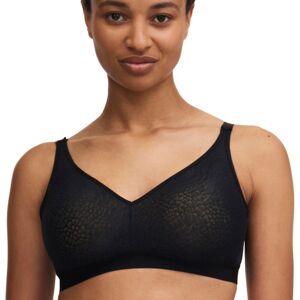 Chantelle Soutien-gorge forme emboîtante « C magnifique » - sans armatures - 115E - Noir - ChantelleUn modèle Chantelle® qui porte bien son nom...Très agréable à porter au quotidien, il est conçu pour envelopper la poitrine de confort et de douceur tout e