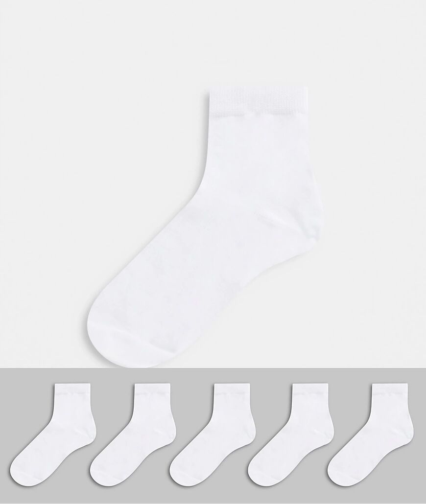 ASOS DESIGN 5 pack ankle socks in white  White