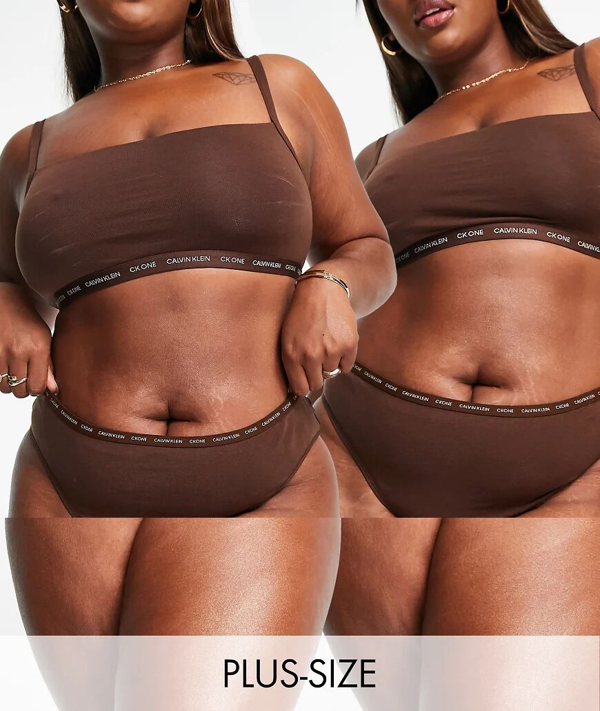 Calvin Klein Plus Size CK One logo thong 2 pack in umber-Brown  Brown