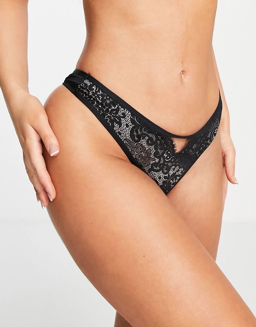 Hunkemoller Cardi lace thong in black  Black