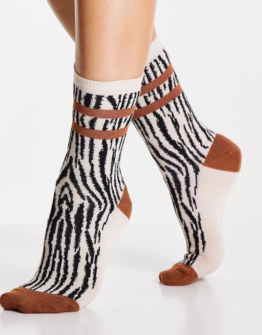 Jonathan Aston bamboo zebra sock in cream-Neutral  Neutral