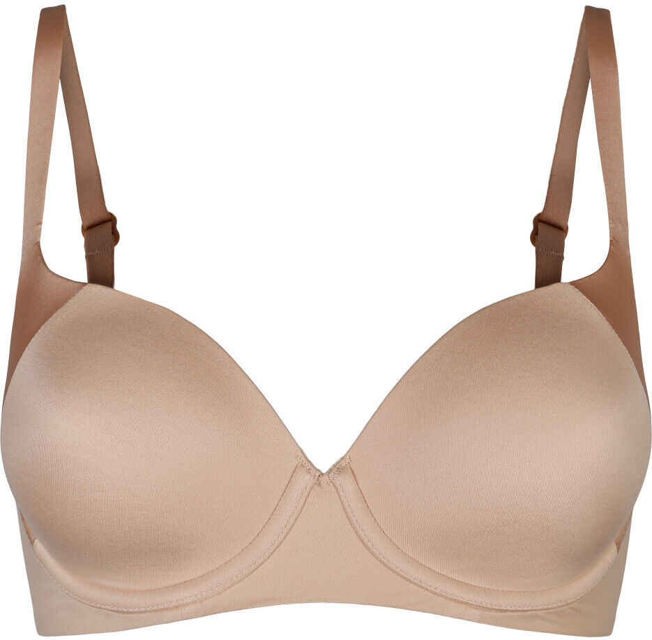 Triumph Body Make-Up Soft Touch Wp Ex Beige Female