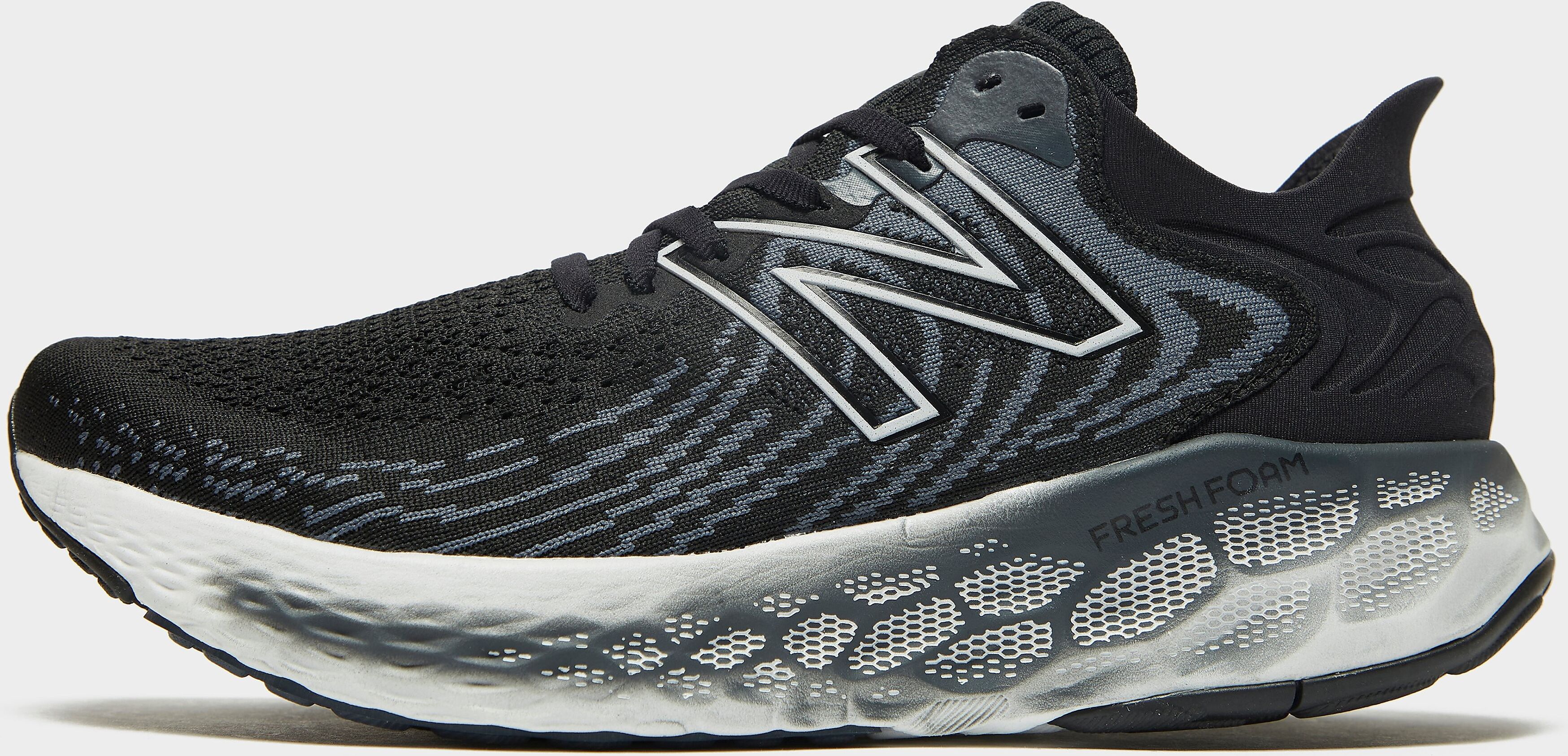 New Balance Fresh Foam 1080v11 - Black - Mens  size: 7.5