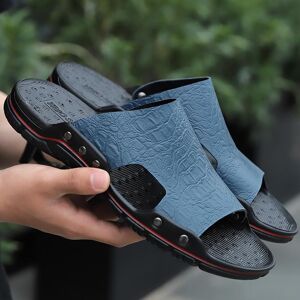 FANQISON Sneakers Sandales d'été en cuir de Crocodile pour hommes, pantoufles de grande taille avec particules de Massage - Publicité