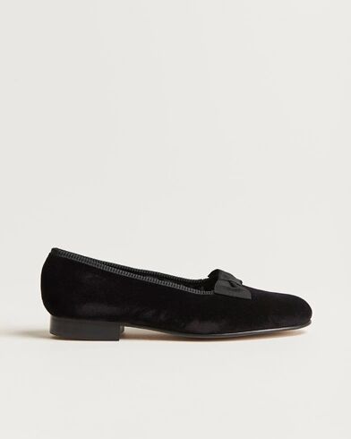 Bowhill & Elliott Opera Velvet Bow Pumps Black