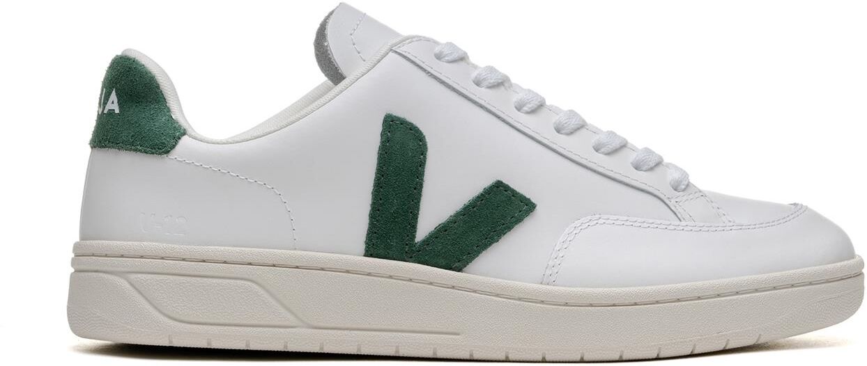 Veja V-12 Leather