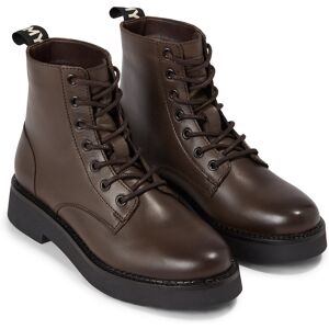 Tommy Jeans Schnürboots »TJW LACE UP FLAT BOOT«, mit Logo an der Anziehlasche dunkelbraun Größe 39