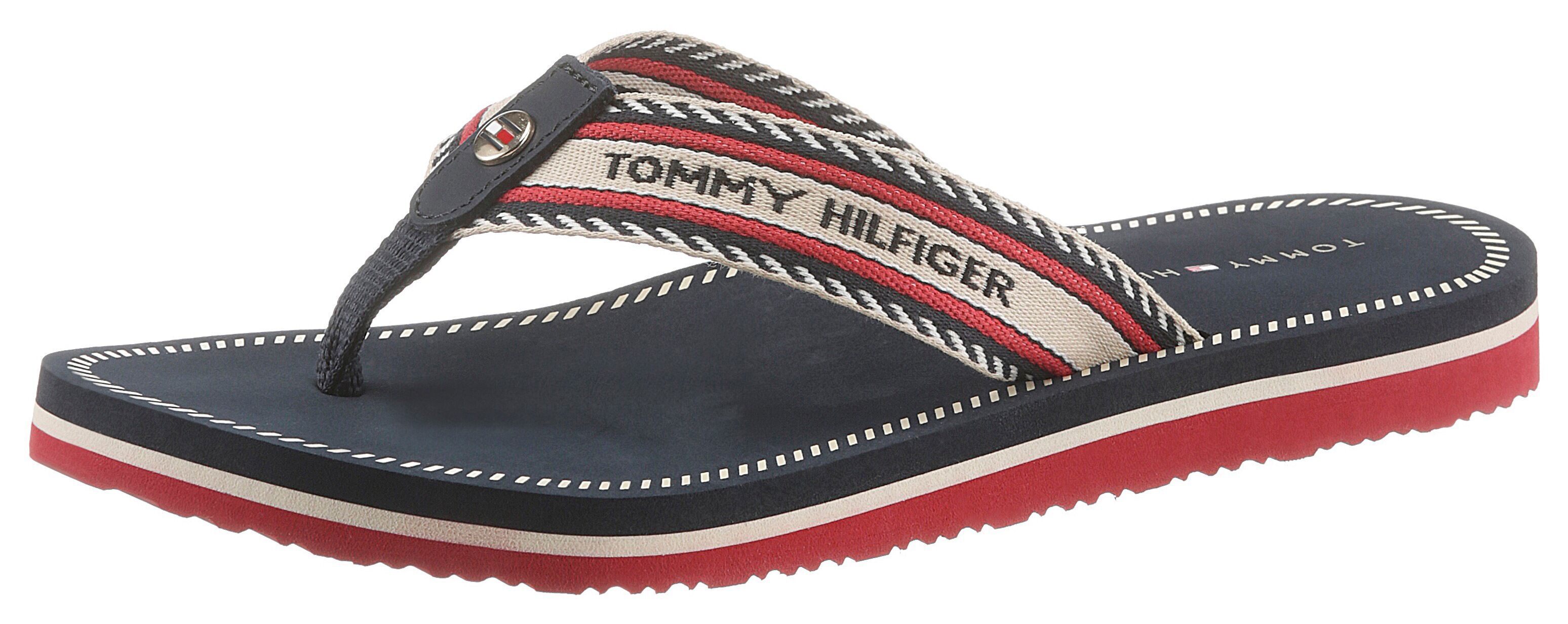 Tommy Hilfiger Zehentrenner »TH ARTISANAL FLAT BEACH SANDAL«, mit Farb-Akzenten bunt Größe 35 36 37 38 39 40 41 42