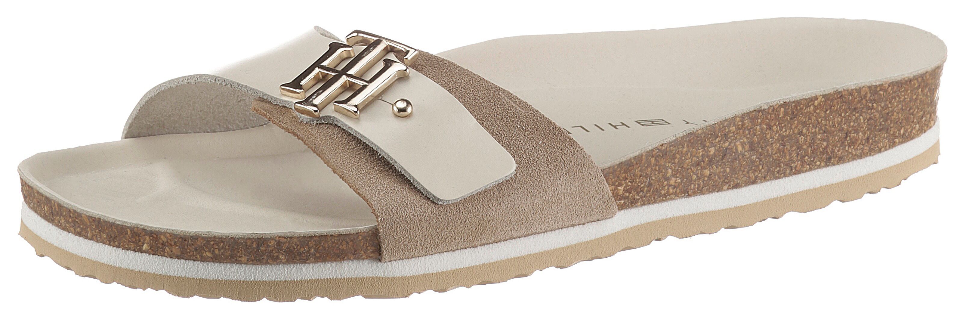 Tommy Hilfiger Pantolette »TH MOLDED FOOTBED SANDAL«, in schmaler Schuhweite,... beige Größe 35 36 37 38 39 40 41 42