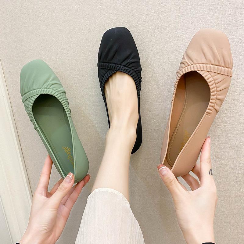 Clothing 04 Jelly Shoes Damen Shallow Mouth Koreanische Casual Low Top Einzelschuhe Mode Low Heel Kunststoff Wasserdichte Sandalen