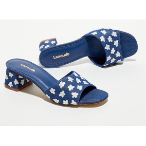 Larroudé - Mules en Denim Brigitte à fleurs bleues - Talon 4,5 cm Bleu - Publicité