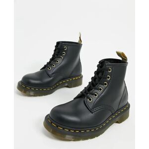 DR MARTENS - 101 - Bottes Ã  6 aillets en matiÃ¨re vegan - Noir Noir 36 female - Publicité