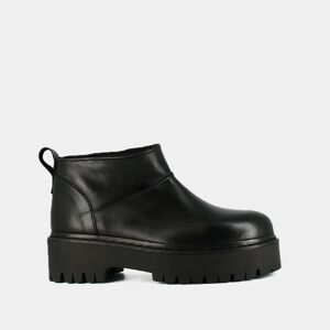 Jonak Boots à semelles crantées en cuir noir Jonak 36,37,39,40,41 femme