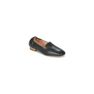 Mocassins Unisa  Noir 36,37,38,39 femmes