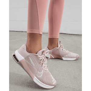 Nike Chaussures de training Nike Mecton 9 Rose Femme - DZ2537-600 Rose 7.5 female