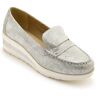 Mocassins compensés PÉDICONFORT® - 36 - Argent - PédiconfortUne conception en cuir pour ces mocassins en cuir modernisés, au confort incontestable. Indémodable, cette chaussure fermée revisitée ici, dans des teintes actuelles, promet du style et une belle